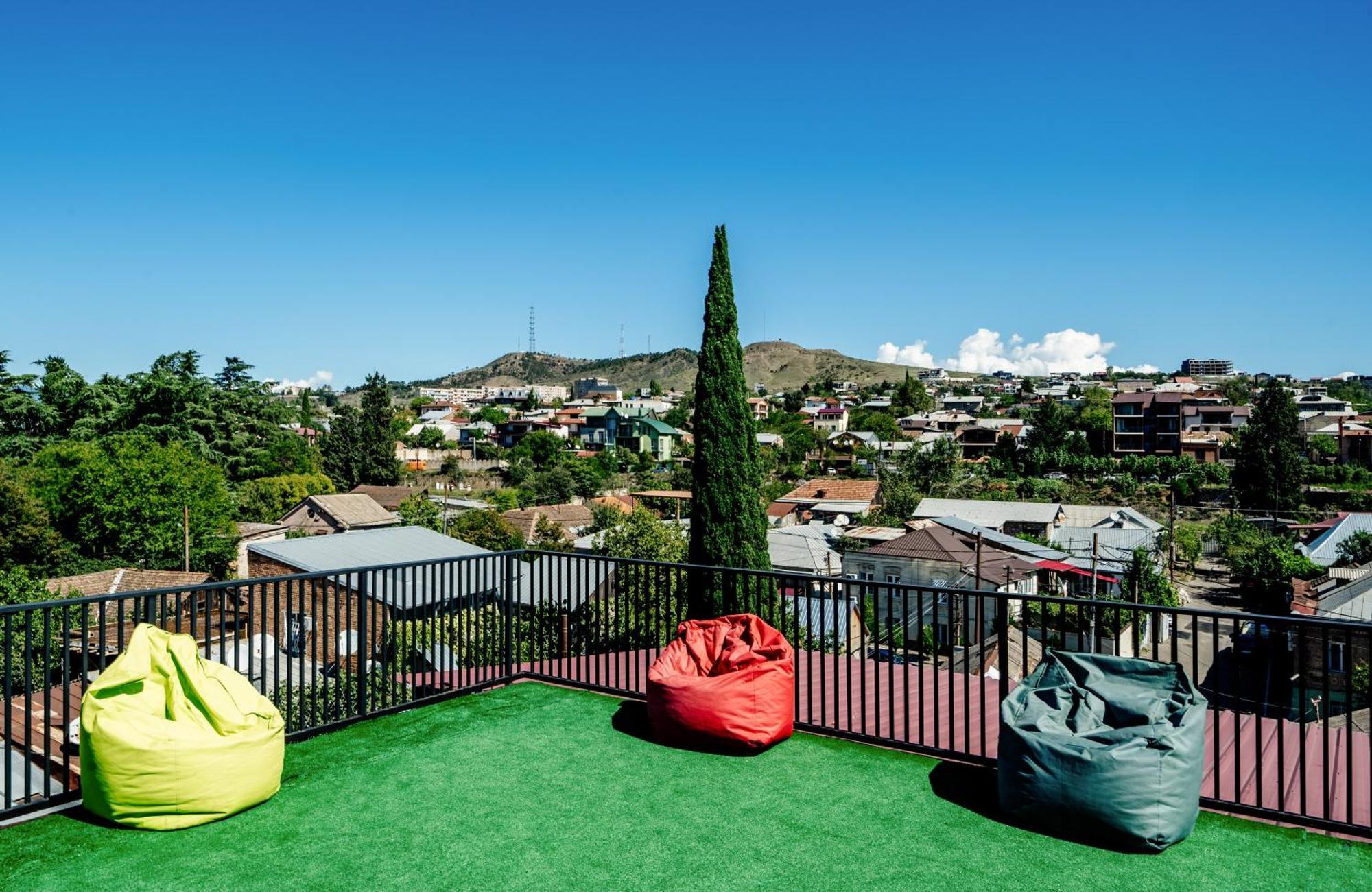 Hotel Tato & Coworking Space Tbilisi Ngoại thất bức ảnh