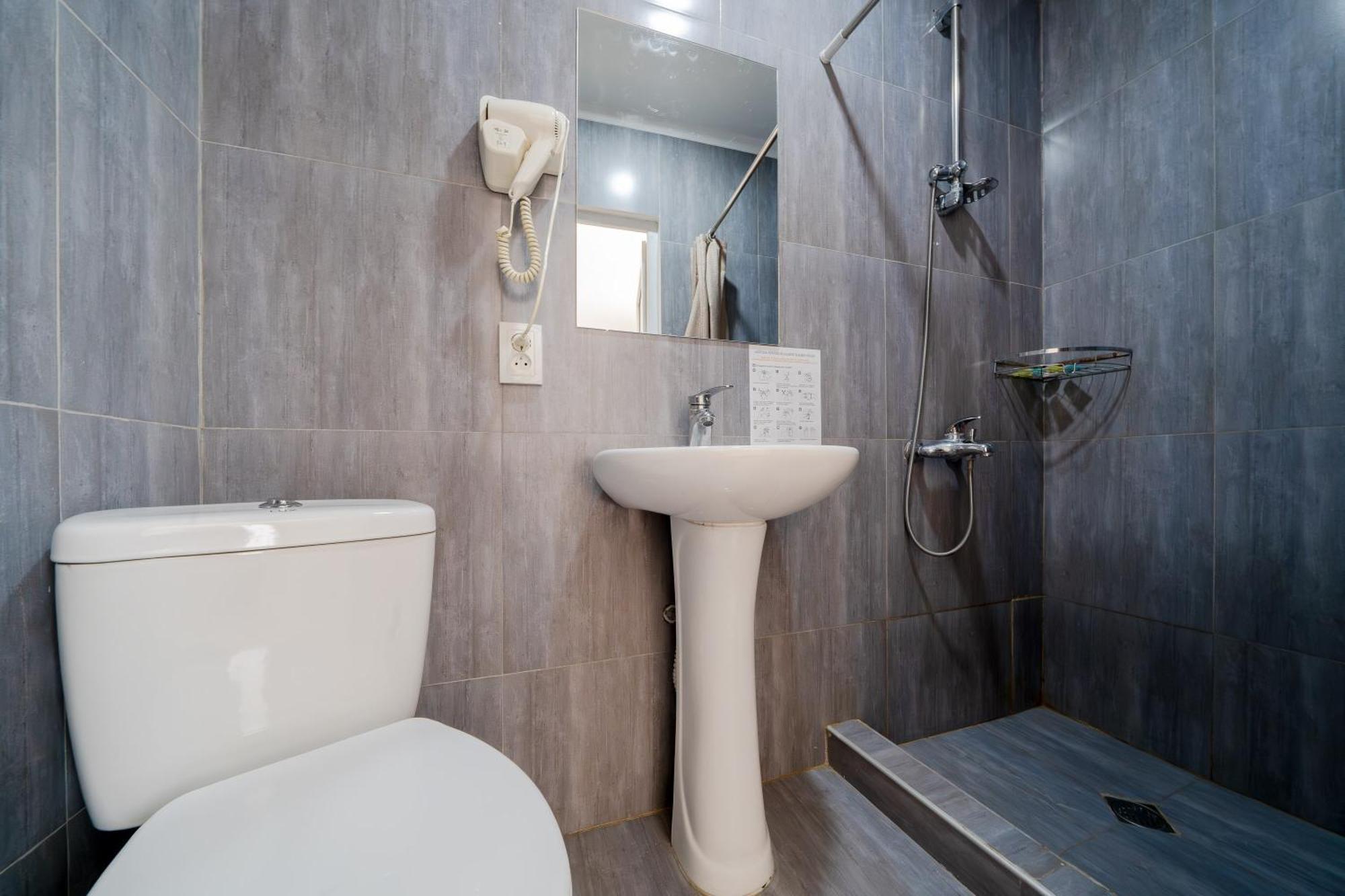Hotel Tato & Coworking Space Tbilisi Ngoại thất bức ảnh